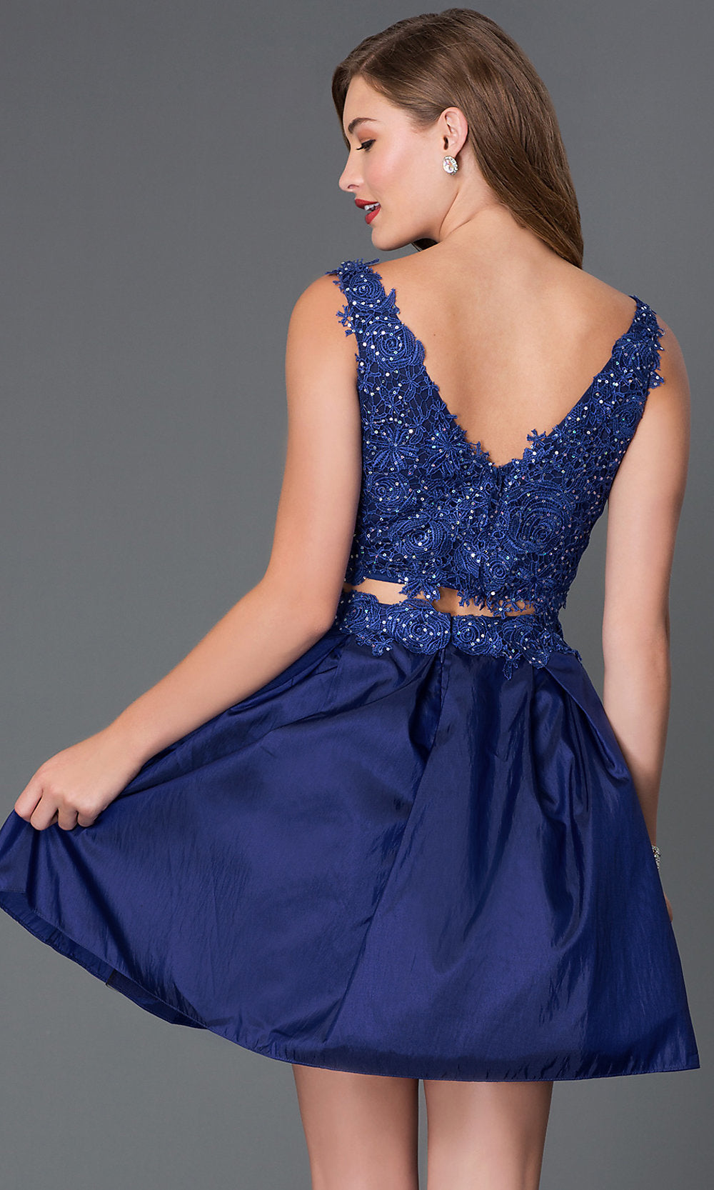 Velveis | Chic Two-Piece Lace-Bodice Short Party Dress