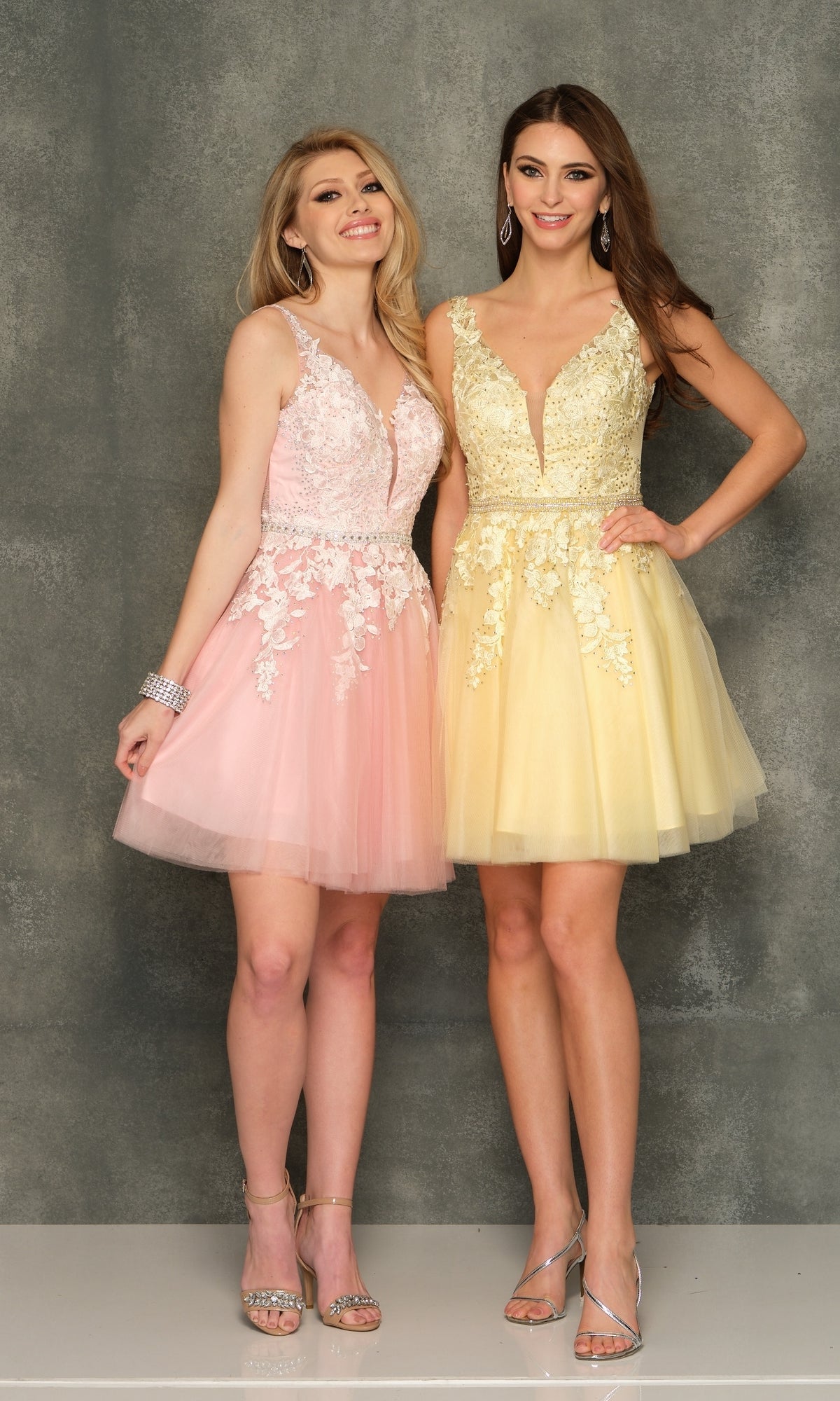 Velveis | Flattering A-Line Short Homecoming Dress